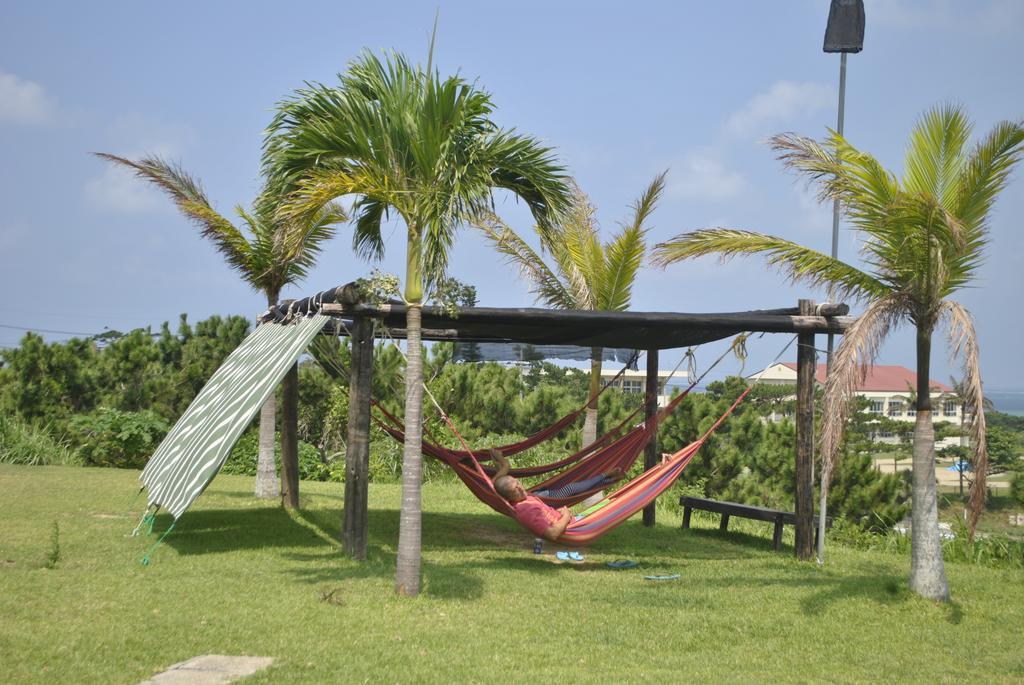 Iriomotejima Monsoon Hotell Urauchi Eksteriør bilde